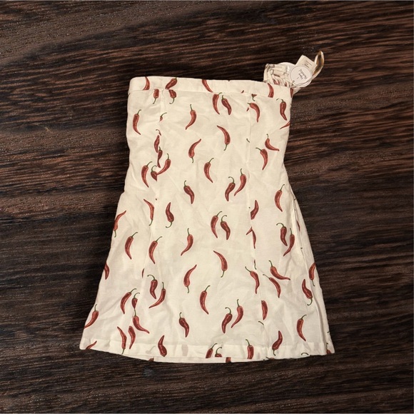 Jessica Simpson Red Chili Pepper White Strapless Mini Dress - Picture 1 of 3